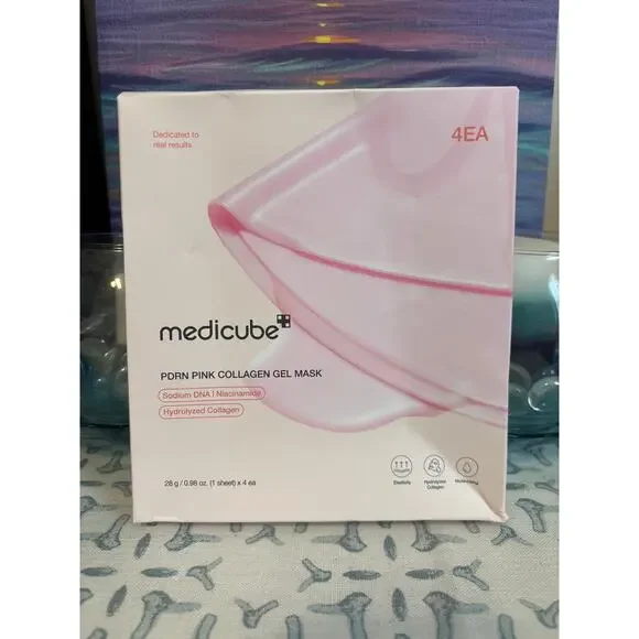 Medicube Collagen Jelly Cream and PDRN Pink Collagen Gel Mask Set - Picture 4 of 7